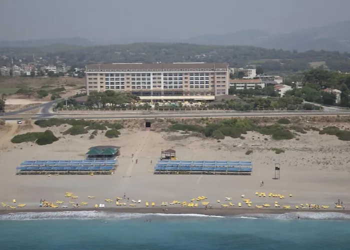 Laphetos Beach Resort Side